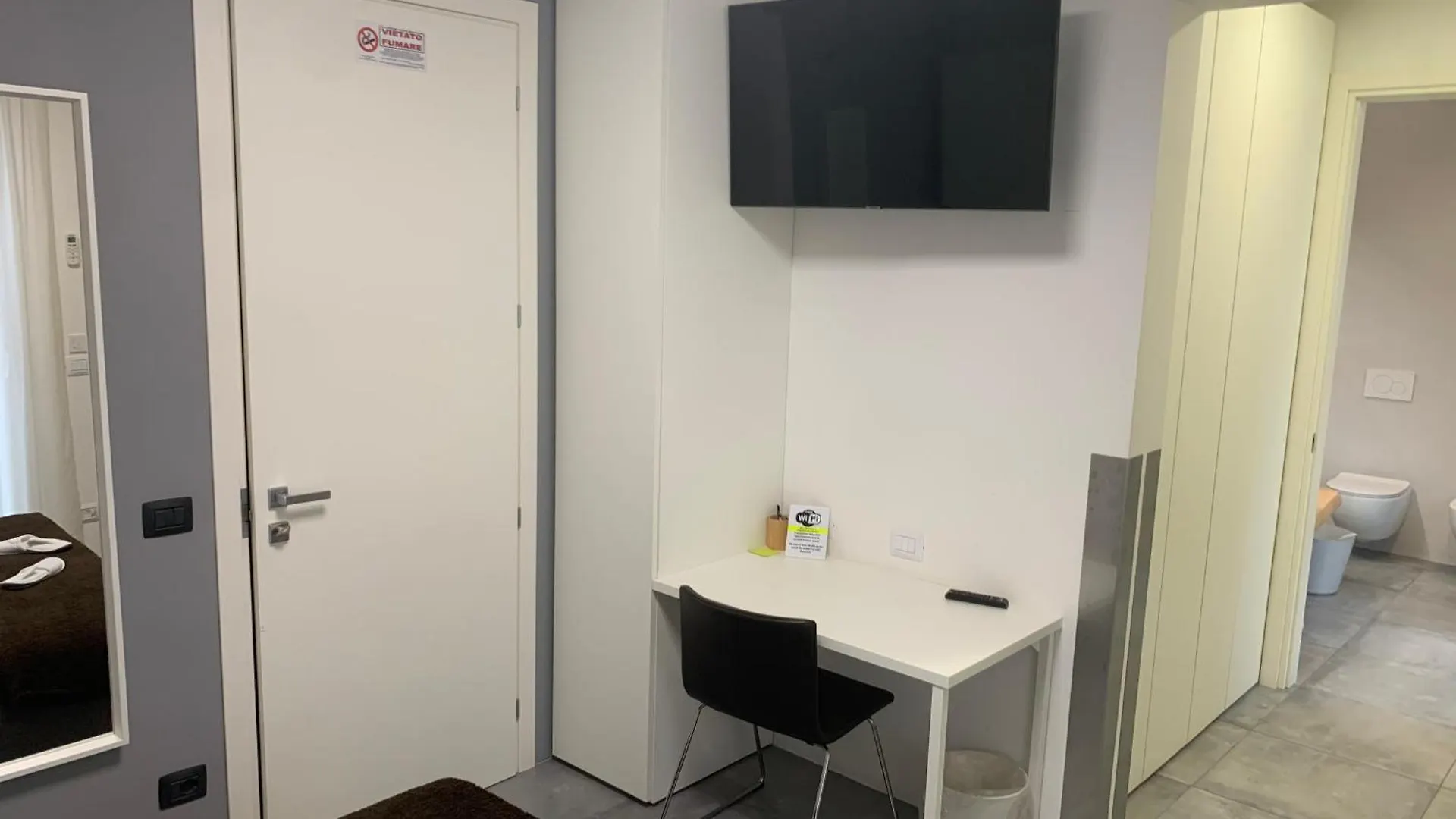 民宿 B&B Relax Rooms - Villa Murari Bra 维罗纳 意大利