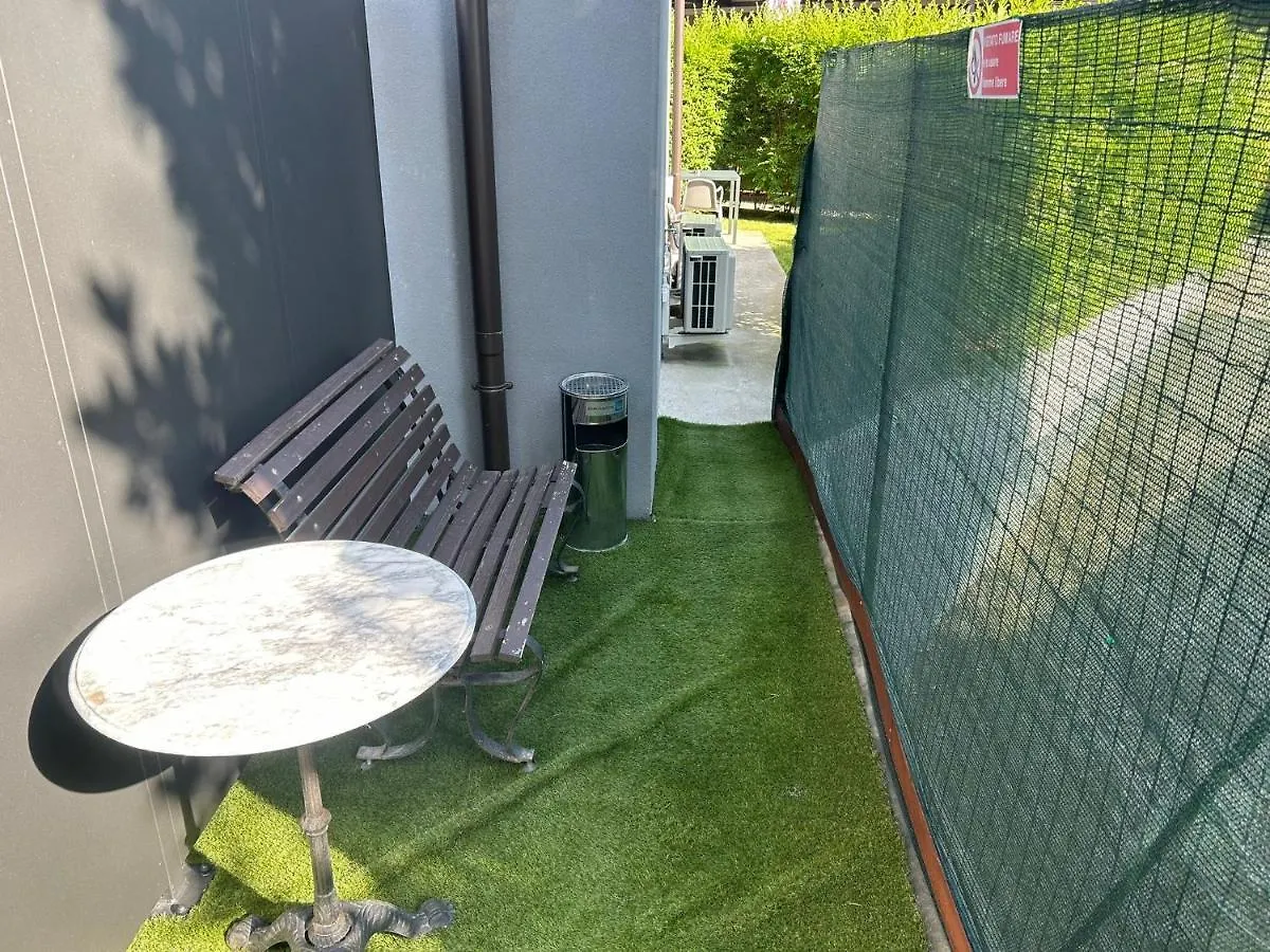 B&B Relax Room - Villa Murari Bra 20 Βερόνα 0*,
