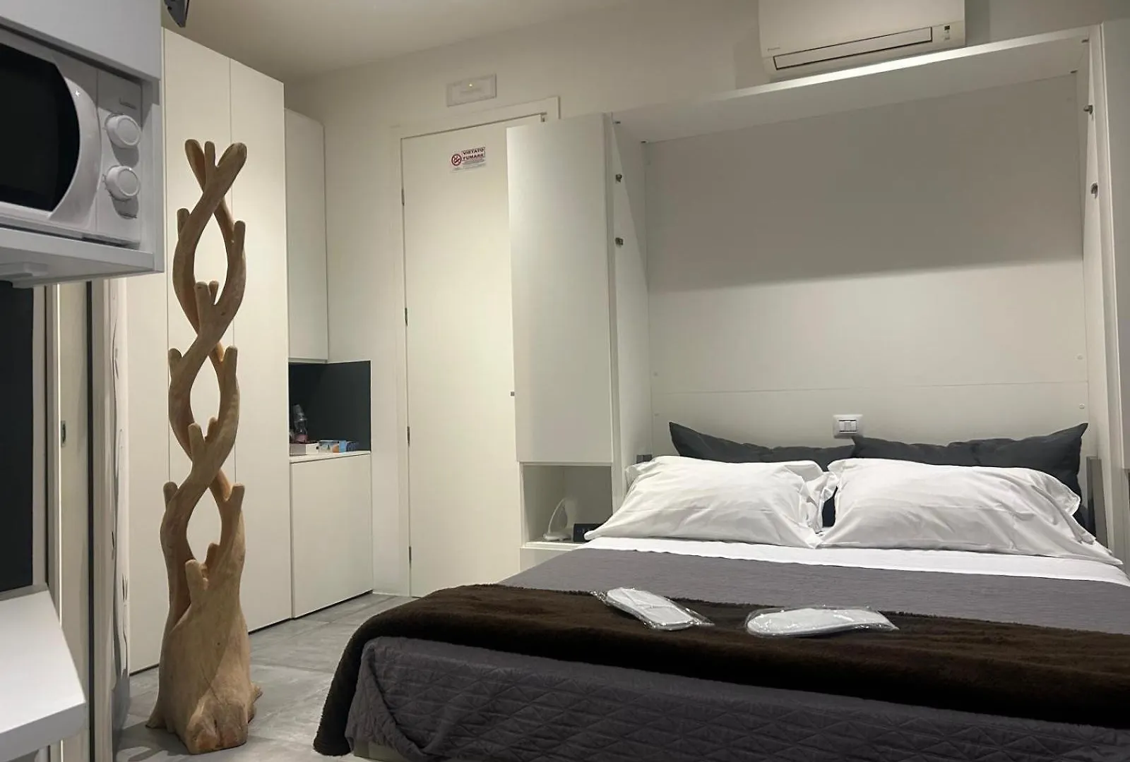 Δωμάτια σε οικογενειακή κατοικία B&B Relax Room - Villa Murari Bra 20 Βερόνα Ιταλία